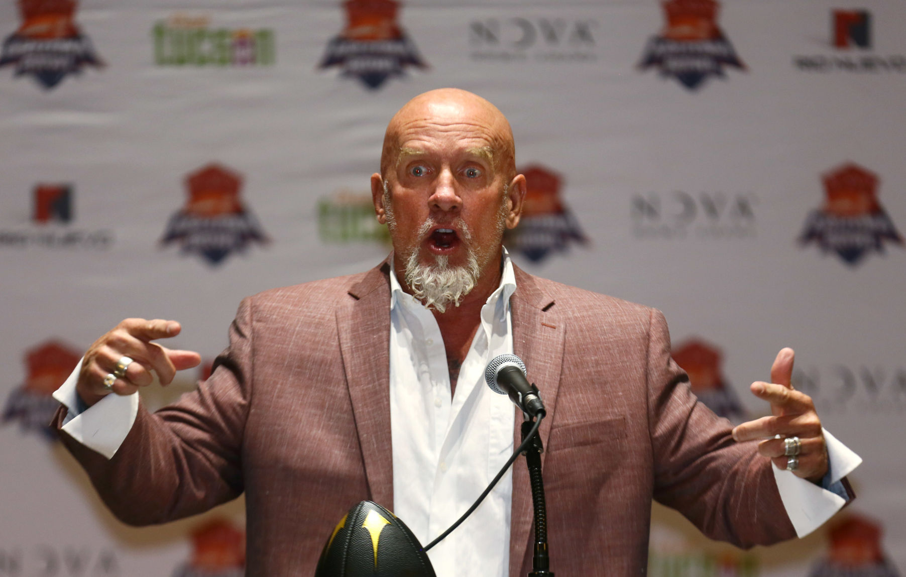 102718-spt-arizona bowl luncheon-p1.JPG